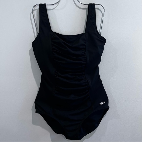 Speedo Other - Speedo Endurance one piece swimsuit